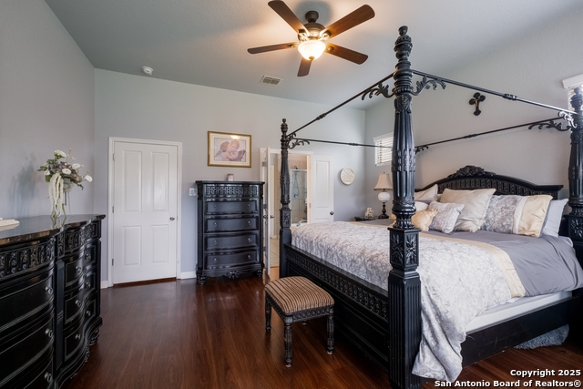 Image 16 of 32 For 8511 Sandy Meadows