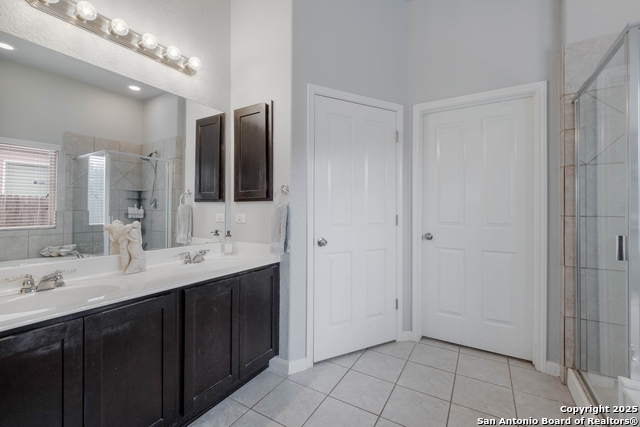 Image 18 of 32 For 8511 Sandy Meadows