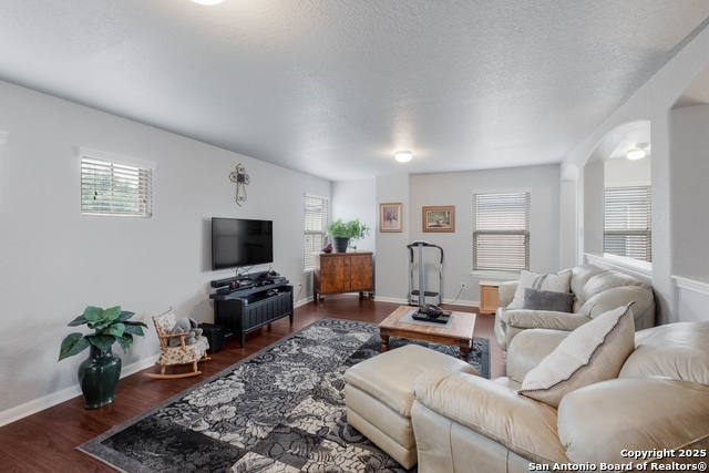 Image 21 of 32 For 8511 Sandy Meadows