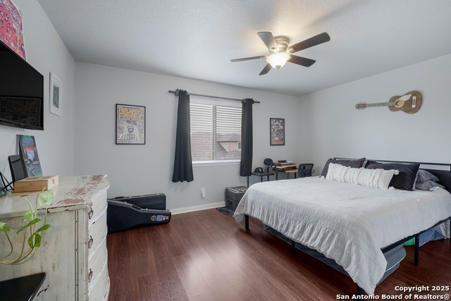 Image 24 of 32 For 8511 Sandy Meadows