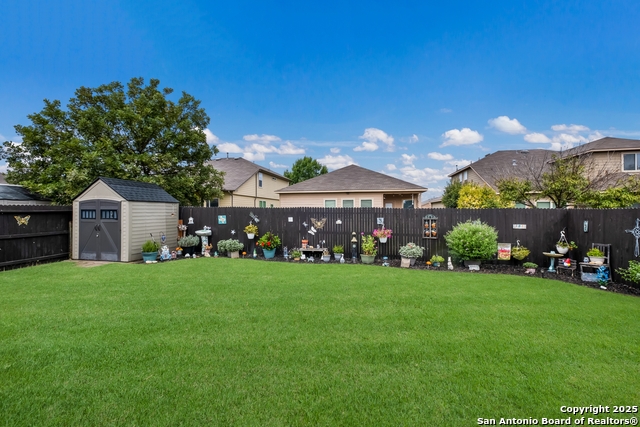 Image 29 of 32 For 8511 Sandy Meadows