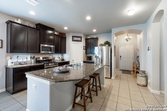 Image 4 of 32 For 8511 Sandy Meadows