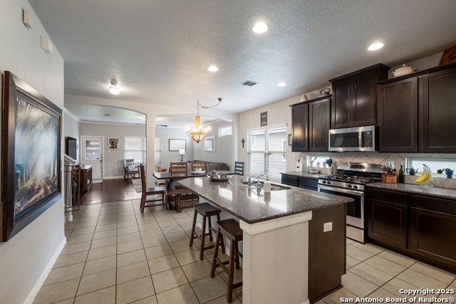 Image 6 of 32 For 8511 Sandy Meadows