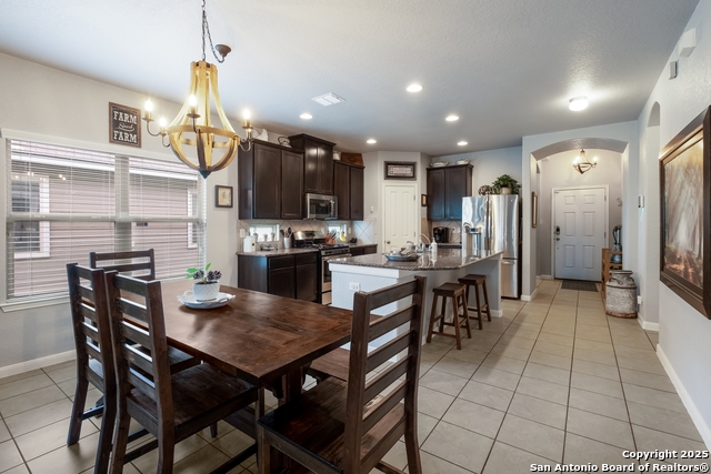Image 8 of 32 For 8511 Sandy Meadows