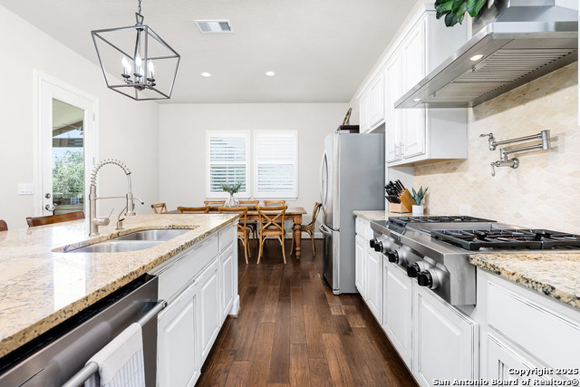 Image 11 of 22 For 2618 Red Bud Way