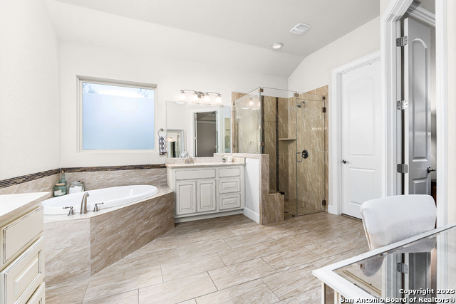 Image 16 of 22 For 2618 Red Bud Way