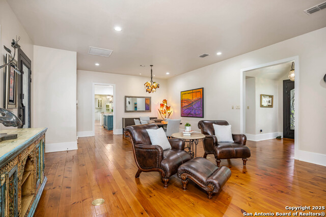 Image 10 of 55 For 815 Old Boerne Road