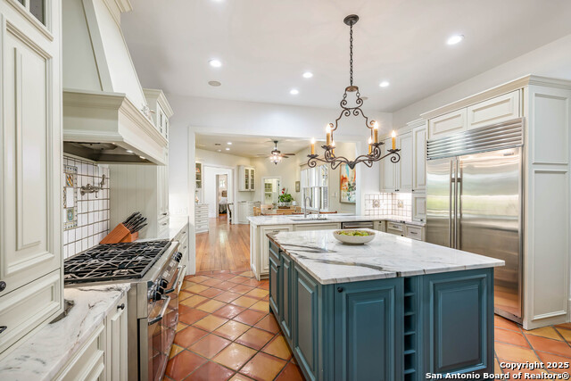 Image 18 of 55 For 815 Old Boerne Road