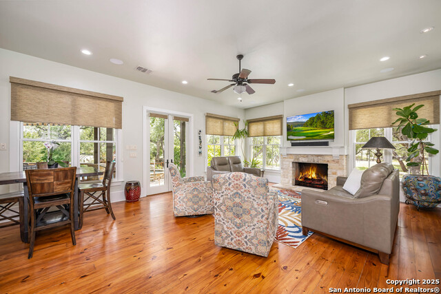 Image 20 of 55 For 815 Old Boerne Road