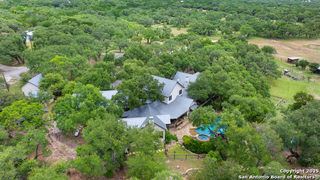 Image 34 of 55 For 815 Old Boerne Road