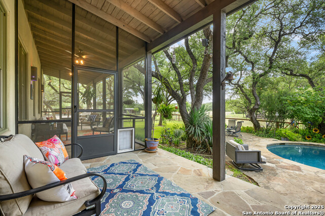 Image 40 of 55 For 815 Old Boerne Road