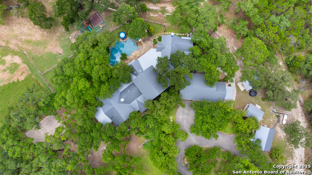 Image 5 of 55 For 815 Old Boerne Road