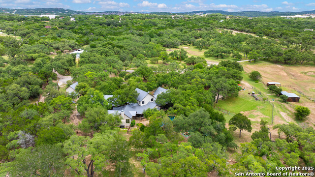 Image 7 of 55 For 815 Old Boerne Road