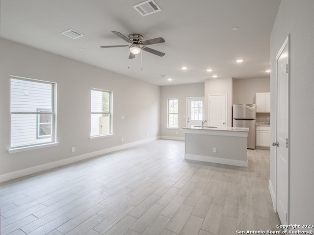 Image 2 of 21 For 7507 Savannah Brooks  7507