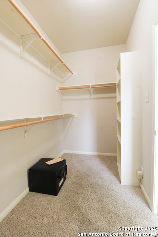 Image 19 of 44 For 9207 Camborne