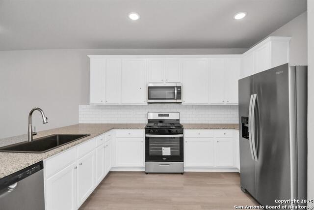 Listing photo id 4 for 27035 Beacon Glen Dr  Chish