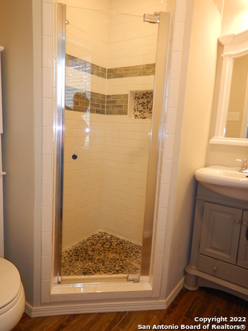Image 6 of 18 For 404 Nell Deane Blvd