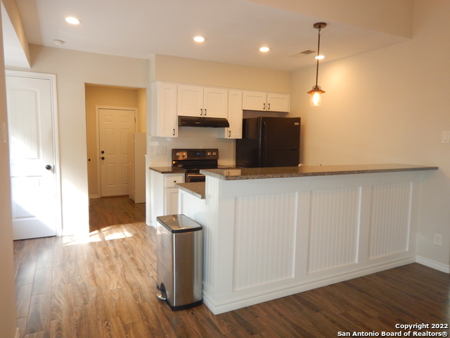 Image 9 of 18 For 404 Nell Deane Blvd