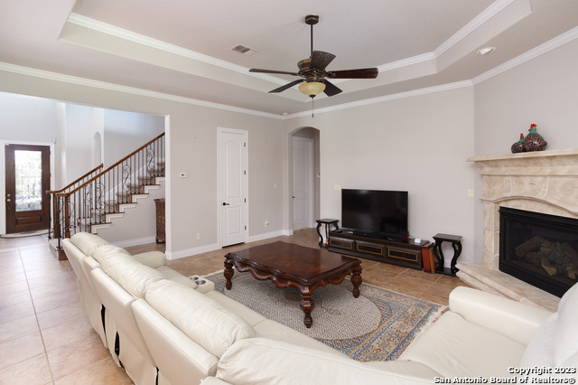 Image 10 of 37 For 502 Canyon Rise