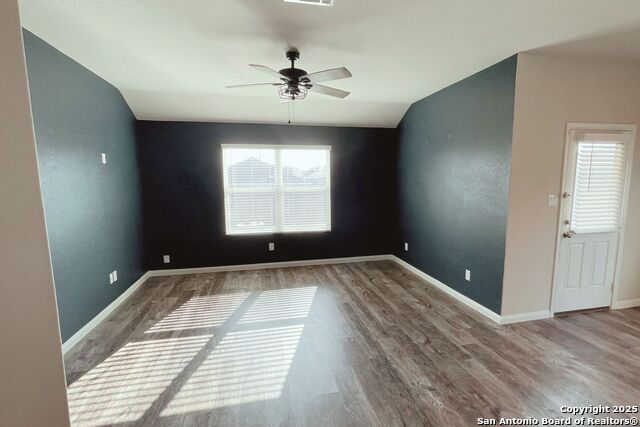 Image 7 of 23 For 1043 Raceland