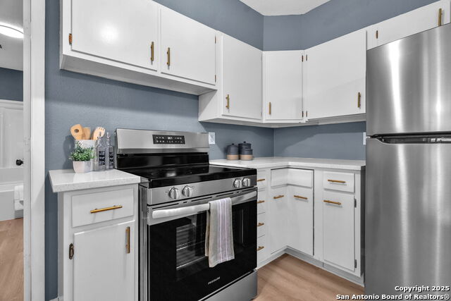 Image 17 of 50 For 5902 Brenda Ln
