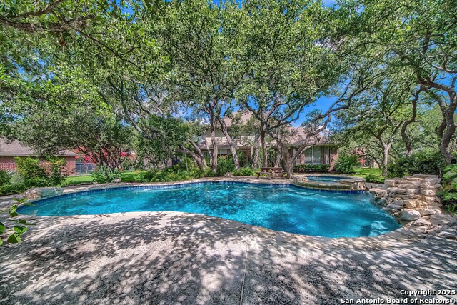 Image 40 of 47 For 414 Texas  