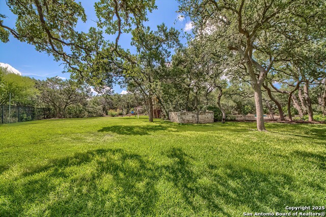 Image 46 of 47 For 414 Texas  