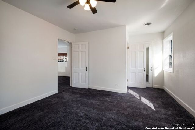 Image 17 of 42 For 302 Shadwell Drive