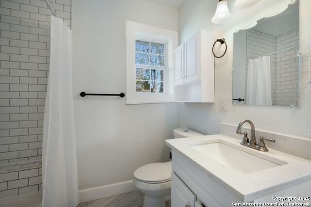 Image 19 of 42 For 302 Shadwell Drive