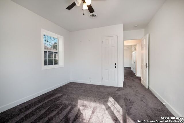 Image 22 of 42 For 302 Shadwell Drive