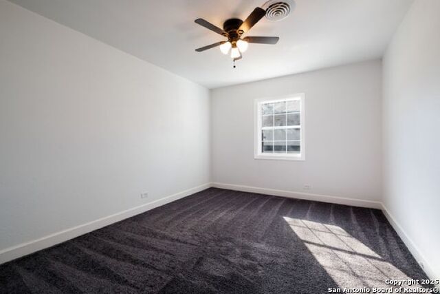 Image 23 of 42 For 302 Shadwell Drive