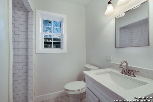 Image 25 of 42 For 302 Shadwell Drive