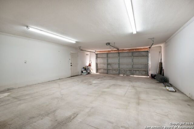 Image 31 of 42 For 302 Shadwell Drive