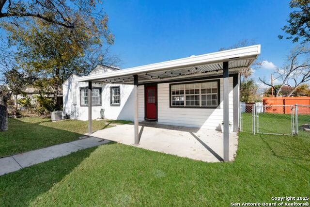Image 33 of 42 For 302 Shadwell Drive