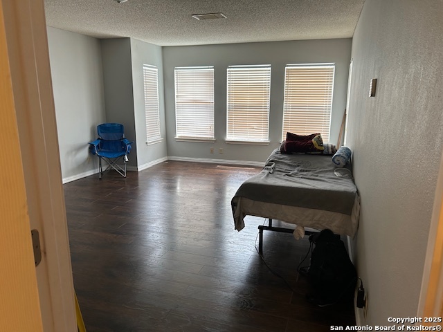 Image 16 of 29 For 10438 Goldstone Dr