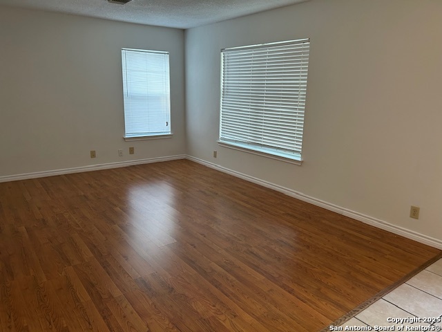 Image 3 of 29 For 10438 Goldstone Dr