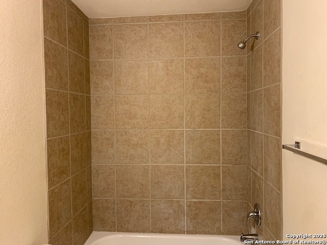 Image 7 of 16 For 14102 Volpi Dr  3