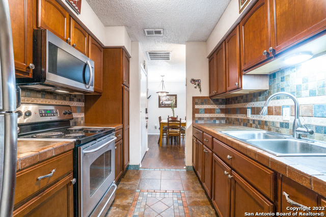 Image 5 of 14 For 4119 Medical Dr  303c