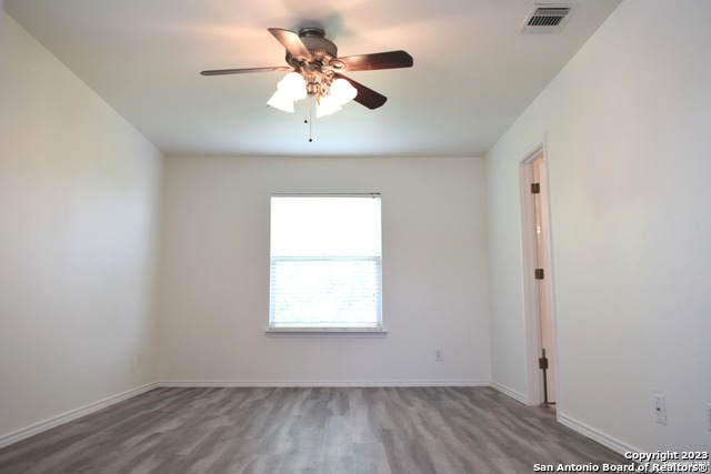 Image 16 of 27 For 9667 Acadian Drive