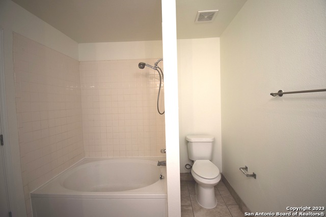 Image 18 of 27 For 9667 Acadian Drive