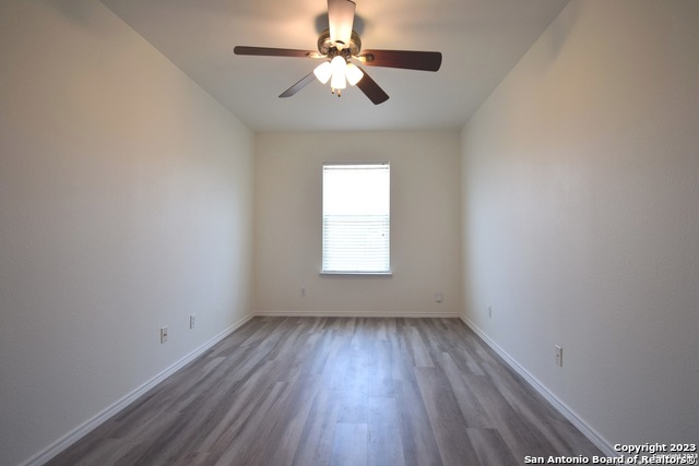Image 23 of 27 For 9667 Acadian Drive