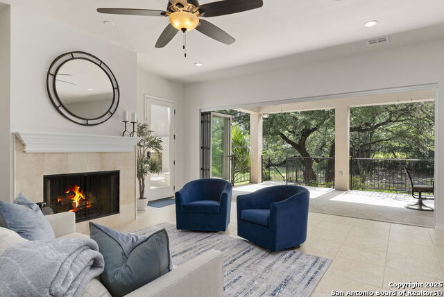 Image 14 of 53 For 8532 Alydar Cir
