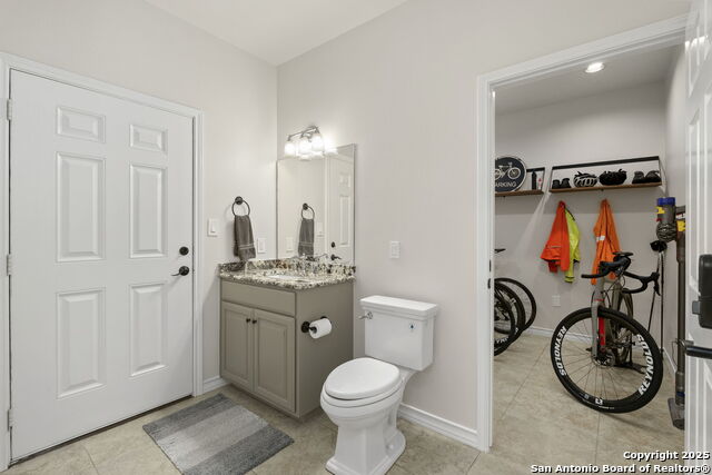 Image 20 of 53 For 8532 Alydar Cir