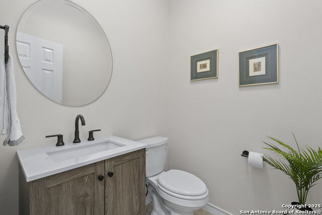 Image 21 of 53 For 8532 Alydar Cir