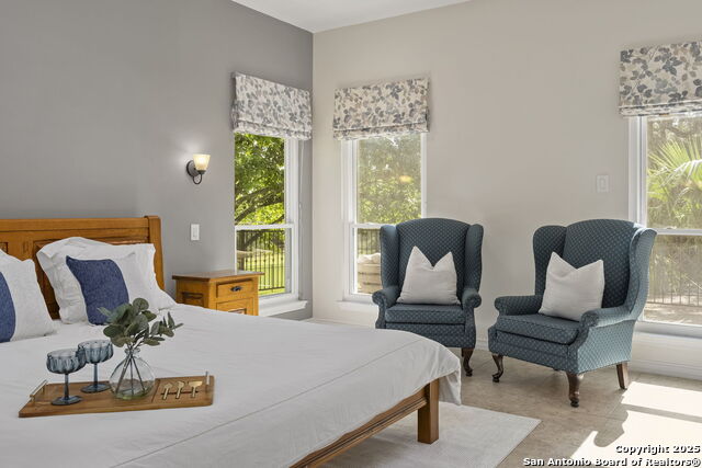 Image 24 of 53 For 8532 Alydar Cir