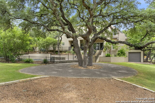 Image 45 of 53 For 8532 Alydar Cir