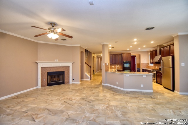 Listing photo id 11 for 9410 Wind Dancer
