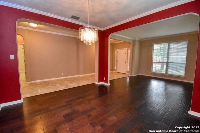 Listing photo id 3 for 9410 Wind Dancer