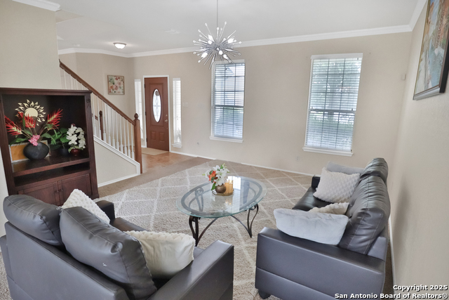 Listing photo id 9 for 10303 Buckskin Rise