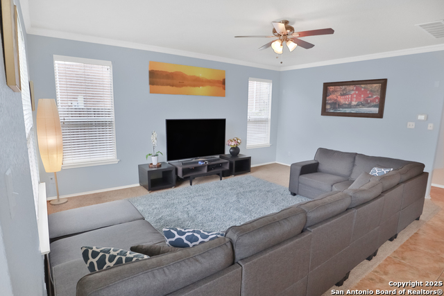 Listing photo id 19 for 10303 Buckskin Rise